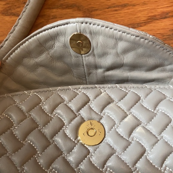 Sera Women’s Gray Quilted Leather Shoulder Bag - Picture 6 of 9